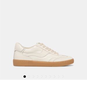 Dolce Vita Notice Sneaker